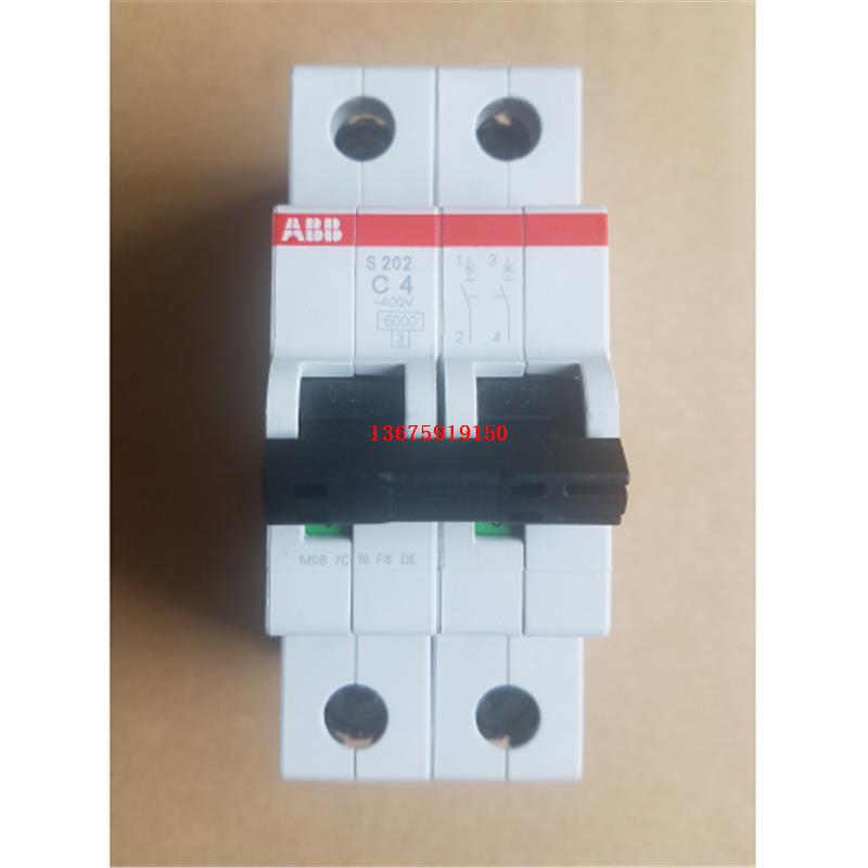 ABB微型断路器   S202-C4   2P  4A