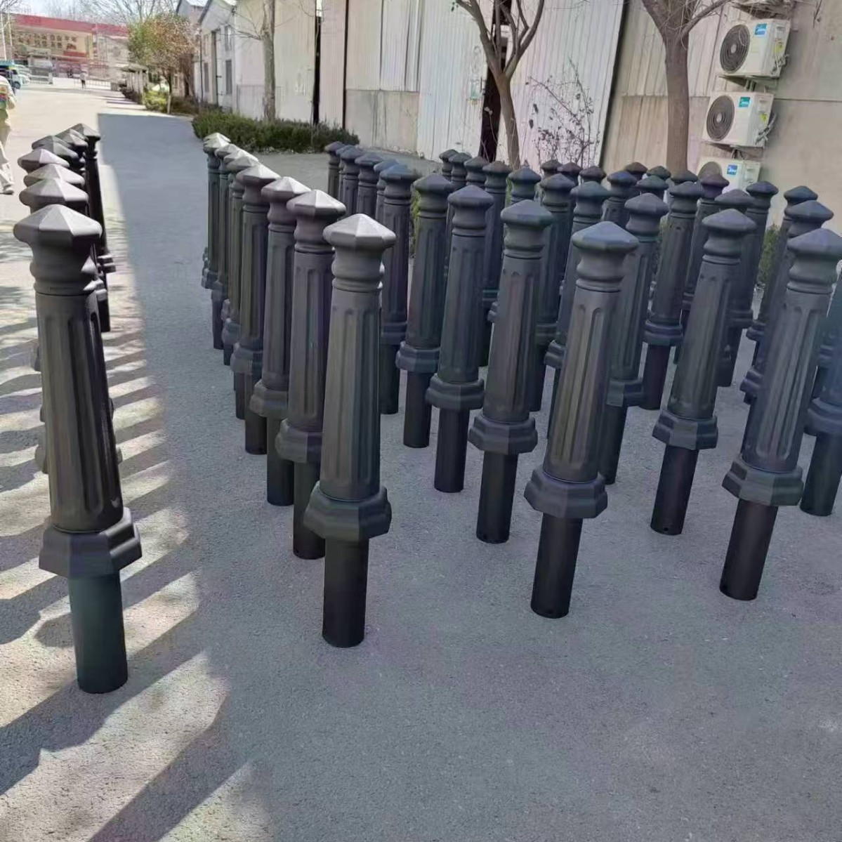 铸铁罗马柱防撞柱球墨市政道路围栏铁柱子湖边铁链柱警示柱