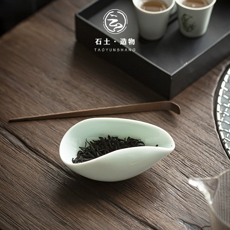 Сладкий чай Yingqing Lotus Ceramic Домашняя водяная крыло чайная ложка чайное подразделение креативная кунг-фу чайная церемония аксессуары