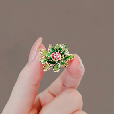 Lotus Flower Brooch High-end Women's: Yaxa sancaqları