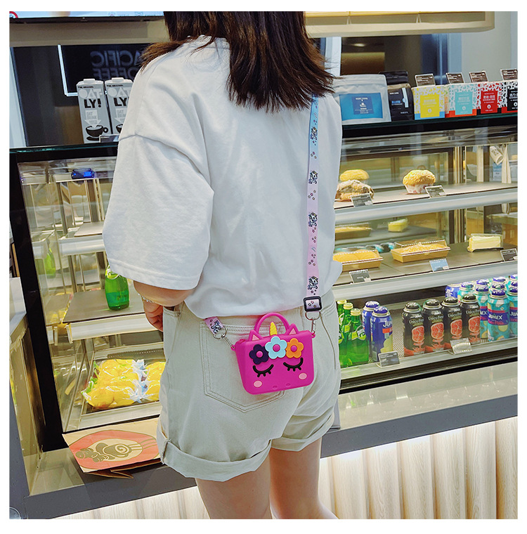 90g Weight Nylon Lining Material Zipper Closure Type Single Shoulder Strap Strap Type Animal Pattern White, Pink, Red Color Cute Cartoon  Silicone Bag 18