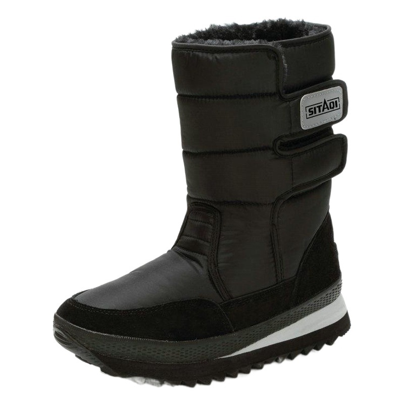 Fábrica al por mayor botas de nieve zapatos acolchados de algodón botas de hombre negro plana media pantorrilla impermeable antideslizante engrosada zapatos de invierno entrega de una pieza