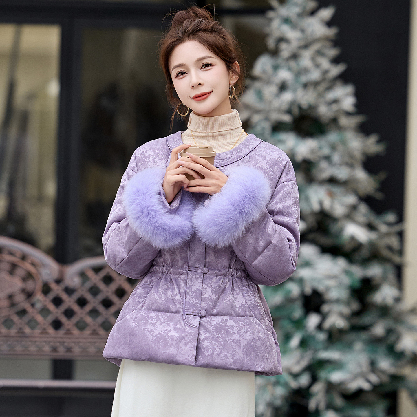 여성을위한 새로운 중국 스타일 국립 스타일 자카드 슈퍼 멋진 허리 다운 재킷 2025 겨울 짧은 작은 따뜻한 재킷