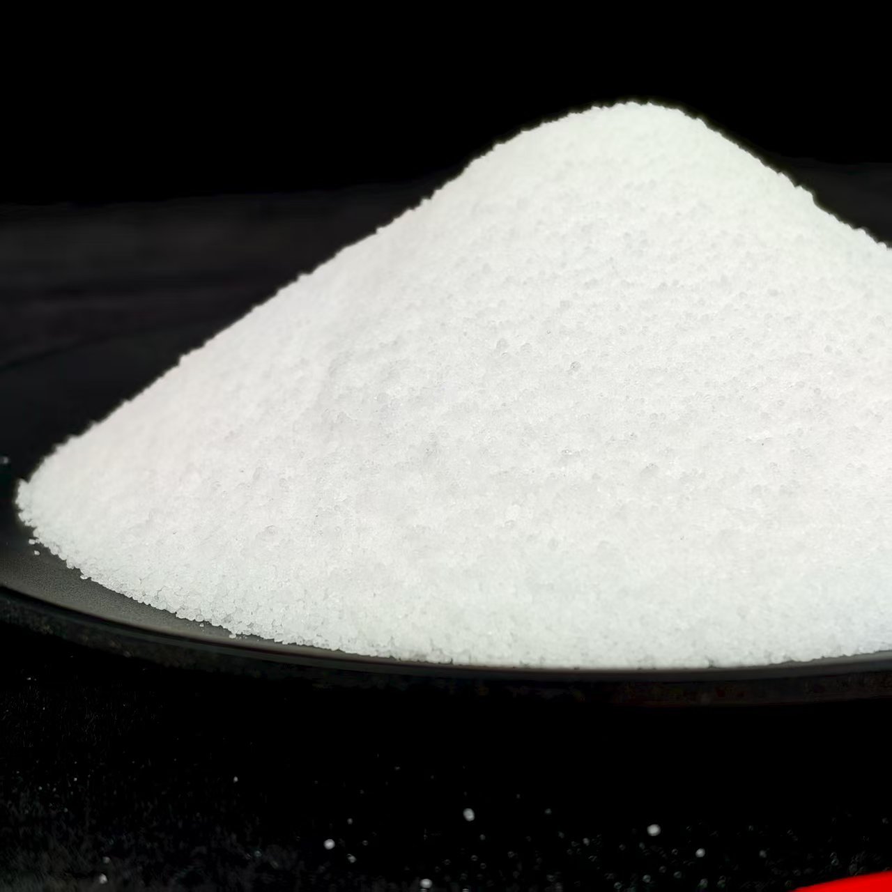 中高密度板用氯化铵无机盐催化剂氯化铵助剂三元氯化铵厂家价格