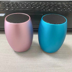 S7ミニ無線bluetoothスピーカーtws家庭用屋外カード携帯用大音量音声アナウンス小音響