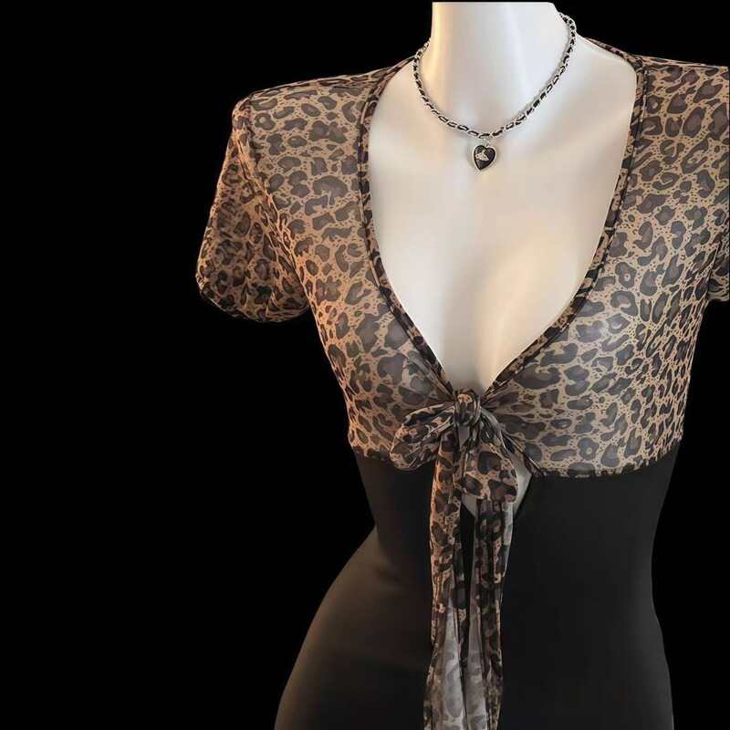 Sexy Lingerie, Sexy and Hot Leopard Print Hip-Hugging Skirt, Pure Lusty Temptation Uniform Pajamas Qqny Suit Hot Girl Hip-Hugging