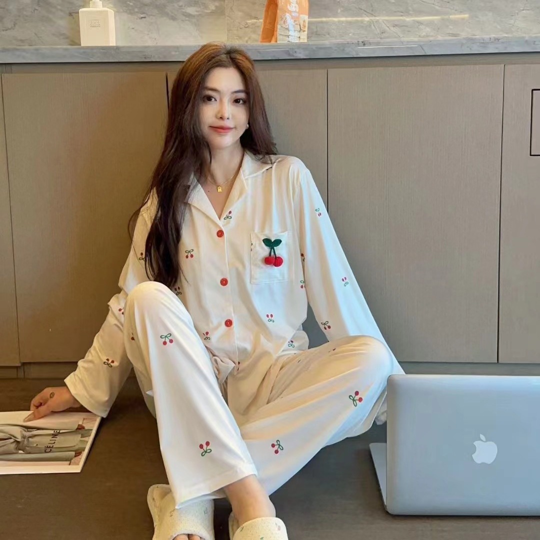 MUZITATA Soft 7A Antibacterial Home Suit Women's 2024 New Loose Vertical Soft Waxy Cardigan Pajamas