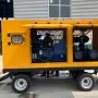 防汛移动抽水抢险泵车