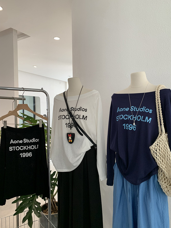 Omalai 初秋の新韓国ファッション多用途スタイルスリムレタープリント長袖 Tシャツ女性の卸売 4067|undefined