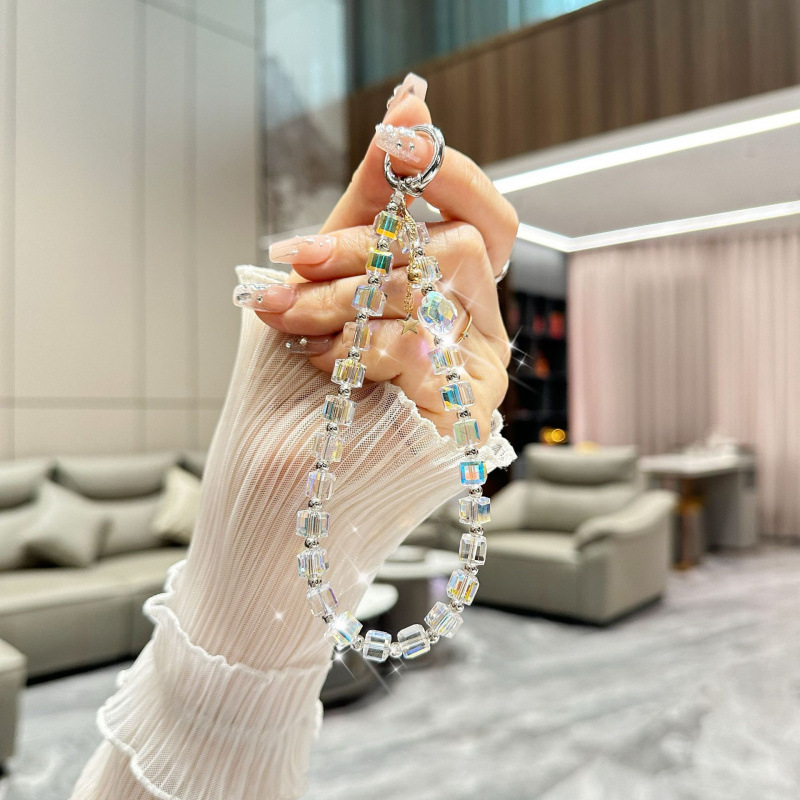 사각 크리스탈 비즈 화려한 화이트 행잉 체인