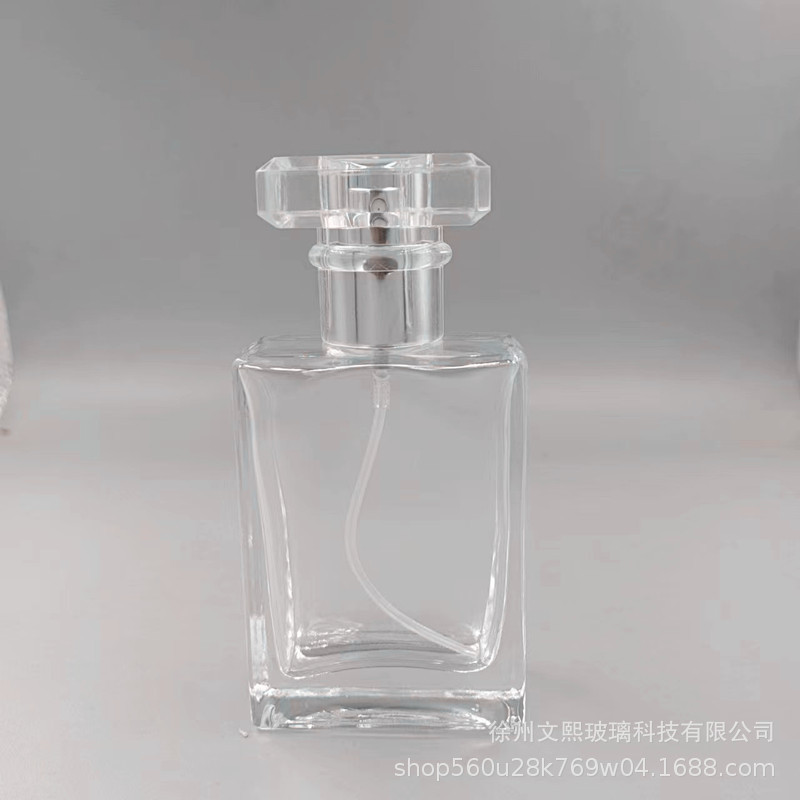 New Transparent Glass Bottle Screw Mouth 30ml Flat Square Perfume Bottle Ornament Spray Bottle Thickeneded Volatile Bottle Customization