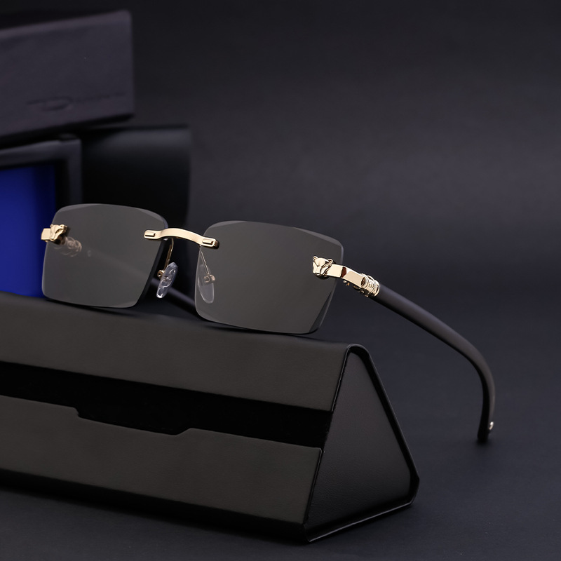 2024 Neue europäische und amerikanische rahmenlose Retro-Sonnenbrille für Herren mit Spiegelbeinen aus Holzmaserung und Sonnenbrille für Herren_voghion.com