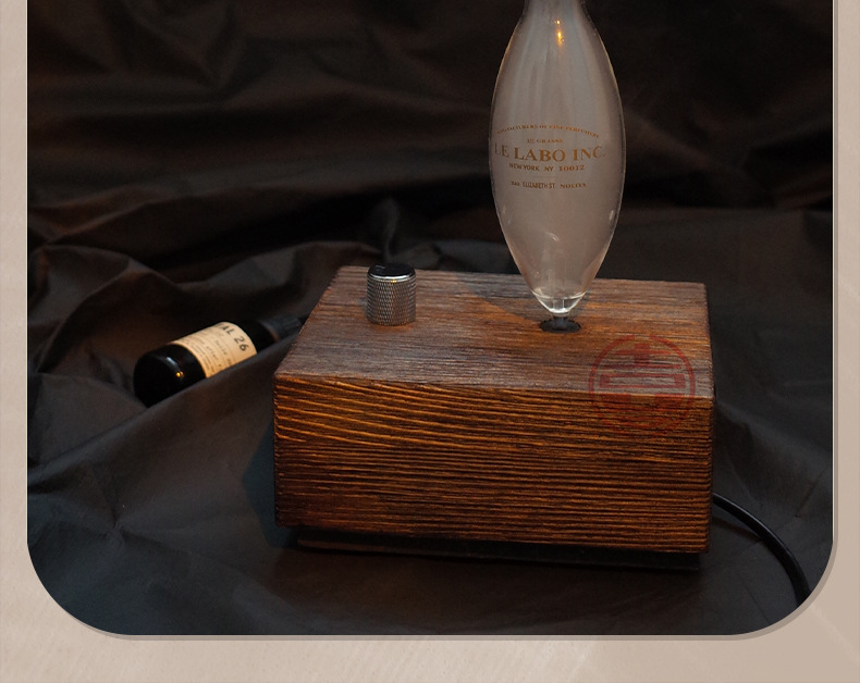 一件可批lelabo香薰机扩香器复古木质高级小众檀香精油