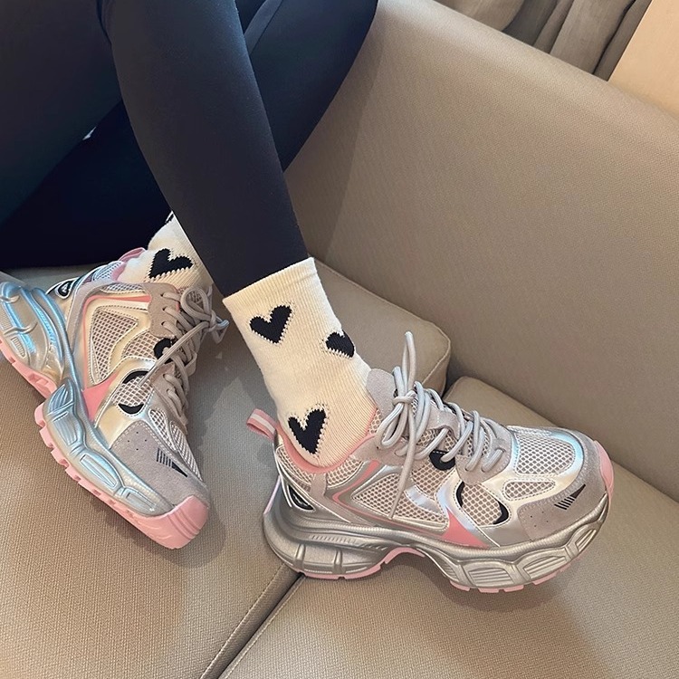 Zhao LuSi con zapatos de papá y mujer 2024 nueva primavera calles fritas con suela gruesa versátil plateada zapatillas deportivas casuales retro