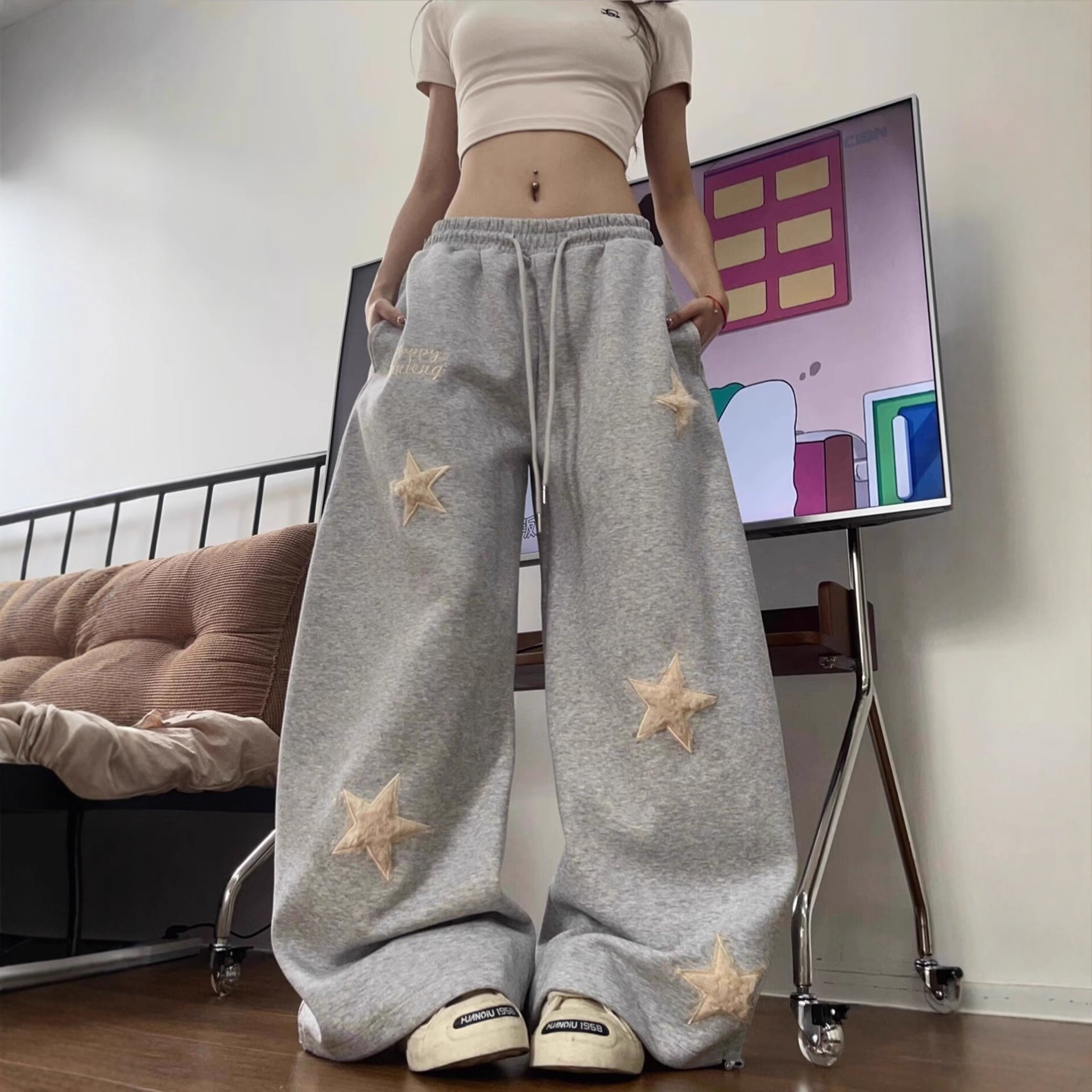 American Retro Autumn and Winter New Style Starry Fluffy Embroidered Gray Sweatpants for Women Casual Loose Drawstring Sports Pants