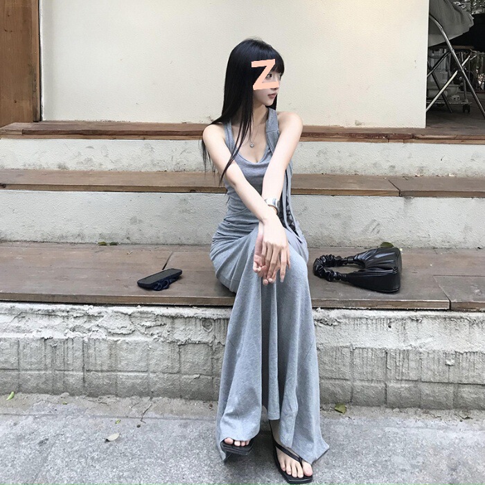ユニークで美しいニッチなパープルのノースリーブホルターネックサスペンダーロングスカートドレス女性用2025年夏の新しいスタイル|undefined