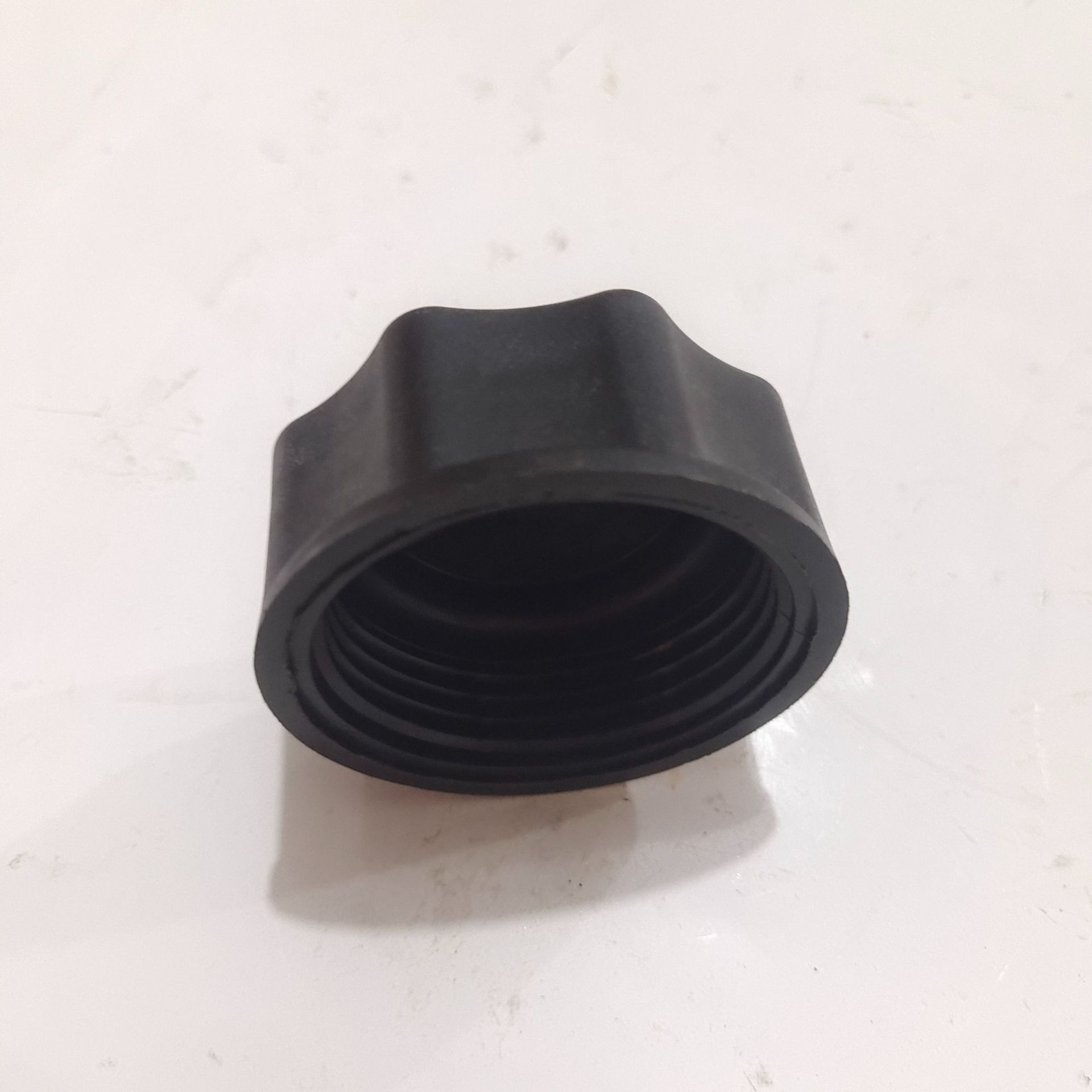 Nanjing Yicen Vico Deyi Turin V Baodi Oil Filler Cap Engine Plastic Cover Parts