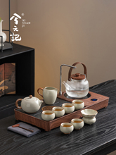 ?������b������Gһ�����p��С���ԄӲ�P��̨��ˮ��һ�w�Y