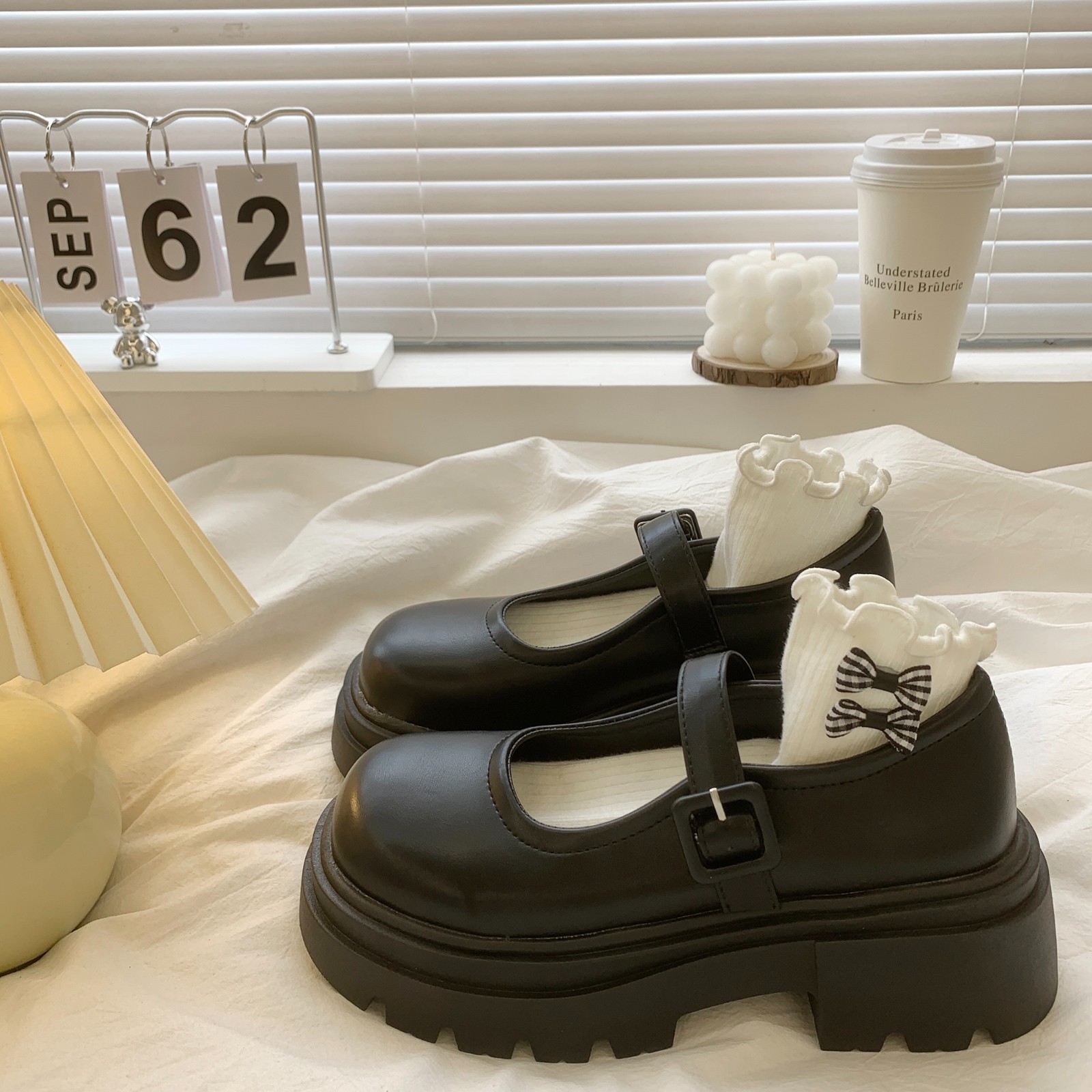 Universal retro black Japanese Mary Jane shoes English style…