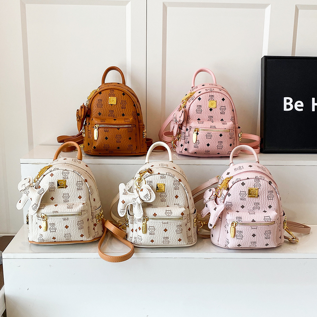 2025 nueva mochila de mujer lindo oso impresión de aire extranjero mochila de estudiantes universitarios para trabajar bolsas de mujer