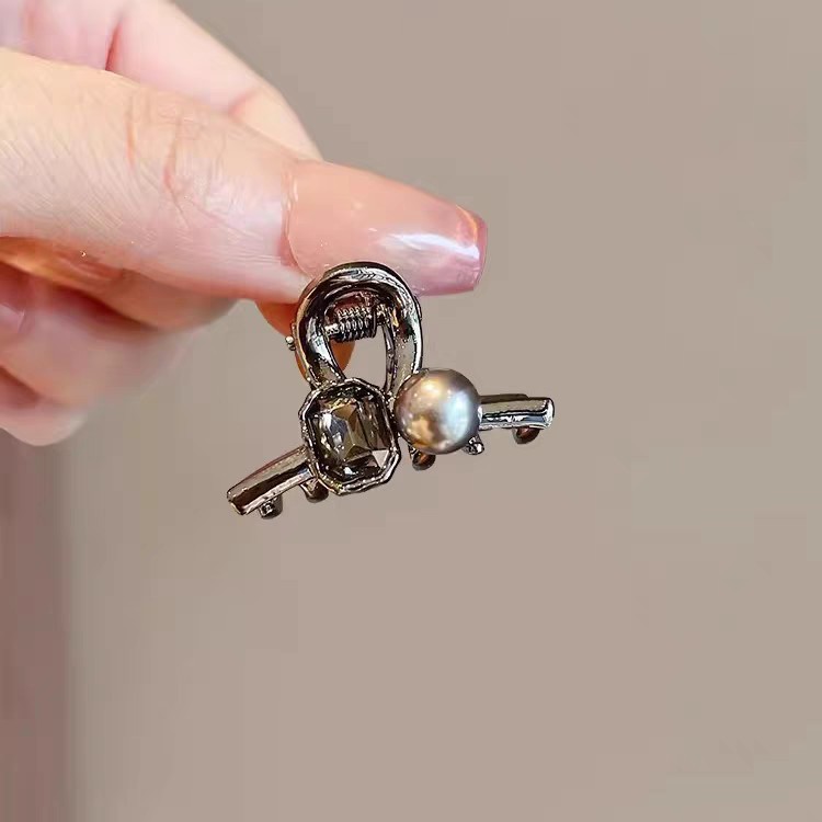 New rhinestone small grip milk gray peas diamond octopus grip hair grip jewelry