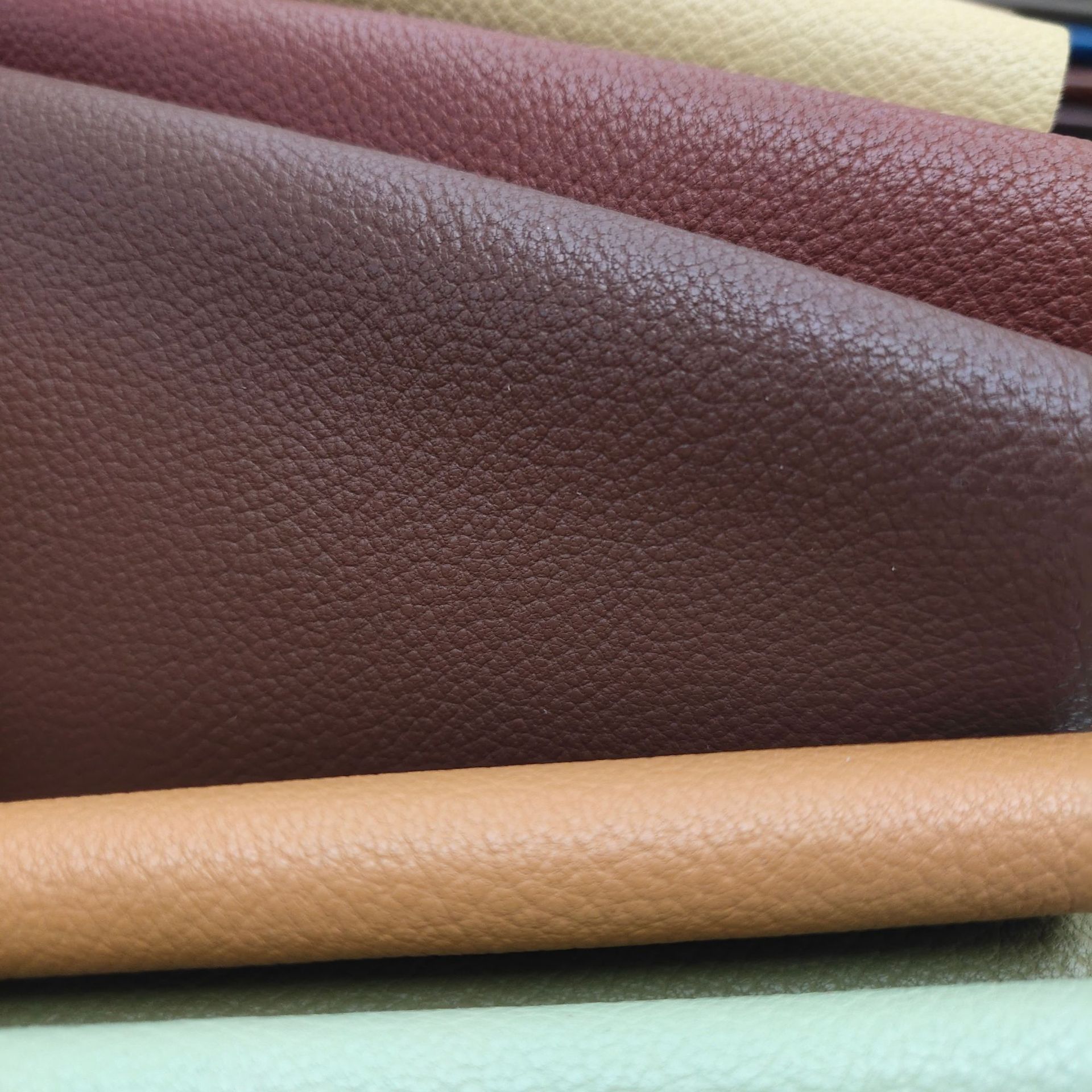 小荔枝纹牛二层压纹沙发家居皮料二层牛绒皮革面料