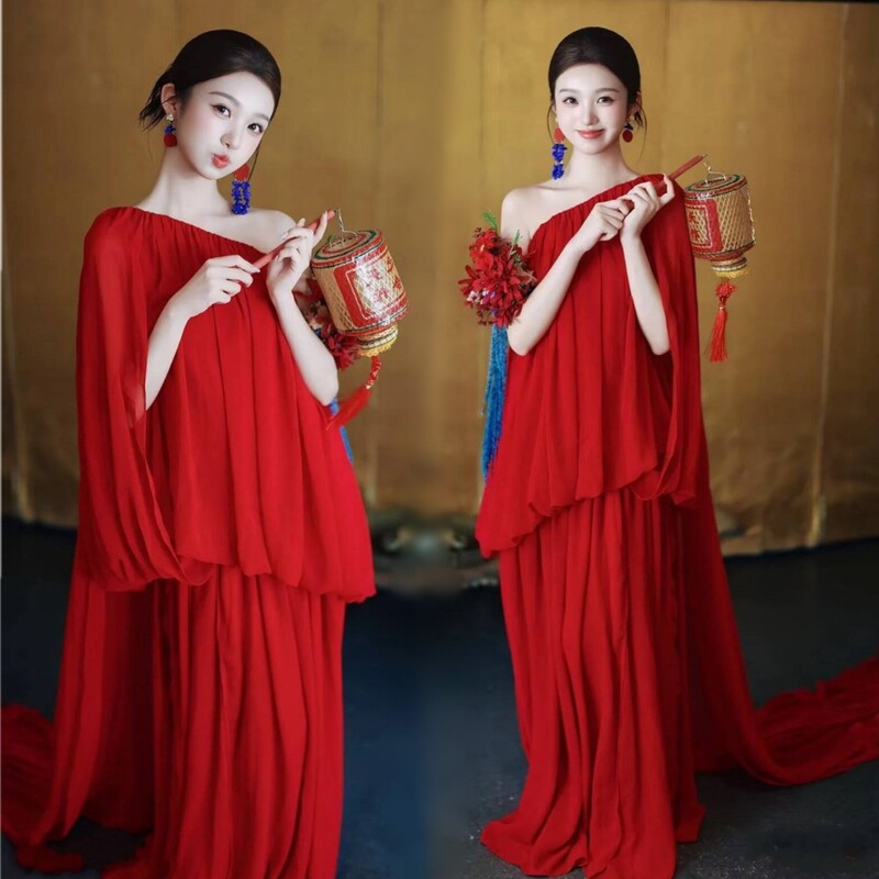Photo Studio New Theme Clothing Red Festive Engagement Atmosphere Dress Portrait Art Photo Photography Clothing