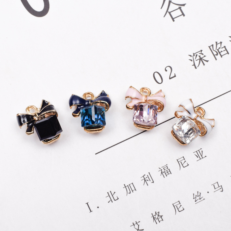 20g Weight Crystal Inlay Material 10 PCS/Package Alloy Crystal Bow Knot