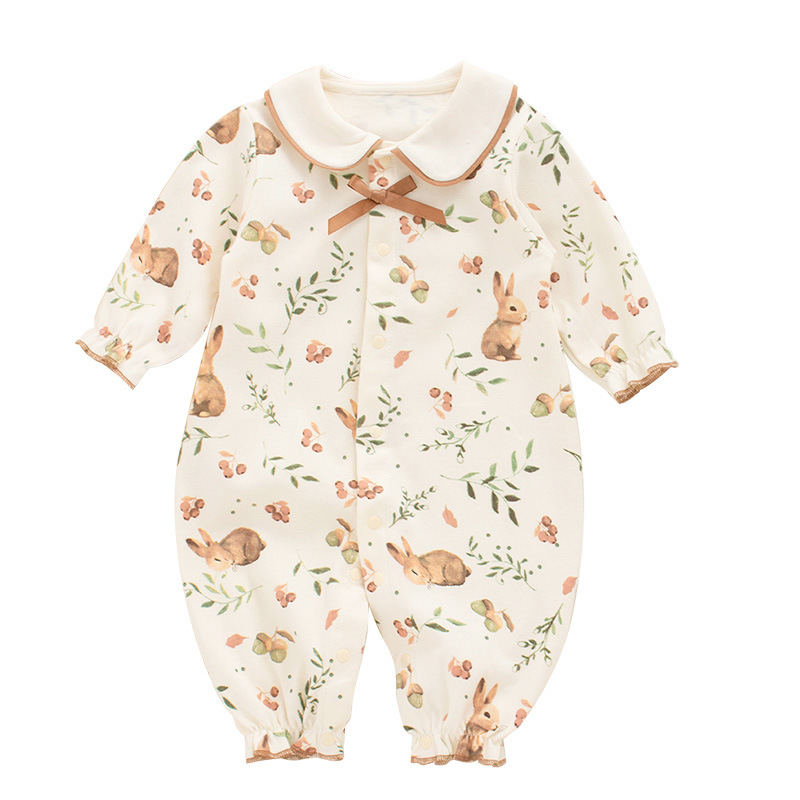 Primavera y otoño nuevo estilo pequeña princesa pintura al óleo viento pequeño conejo mampara recién nacido bebé algodón muñeca cuello de muñeca traje de sombrero de encaje