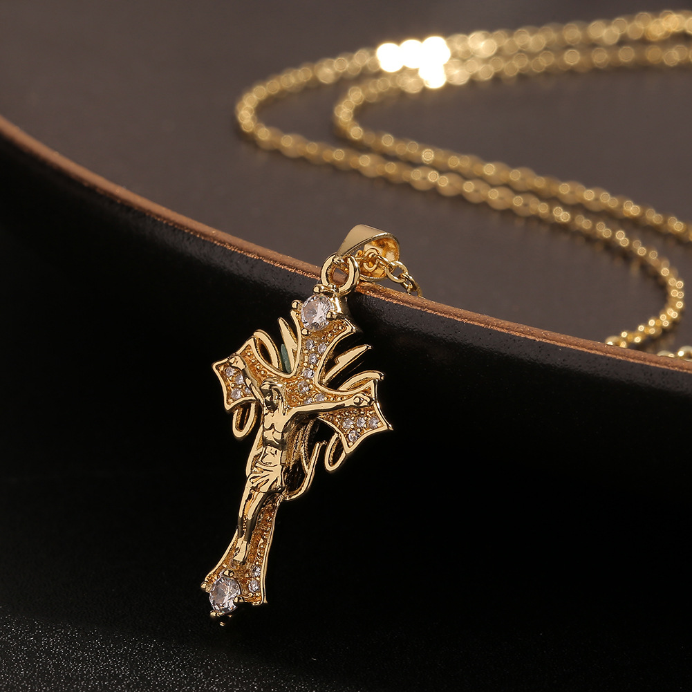 Religious Copper Inlaid Zircon Cross Pendant Jesus Design Necklace Clavicle Chain display picture 3