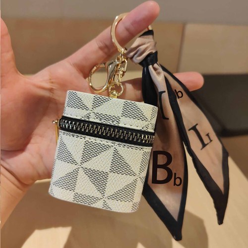 Wallet keychain mini women's red envelope storage wireless earphone protective case cute e-commerce live stream gift