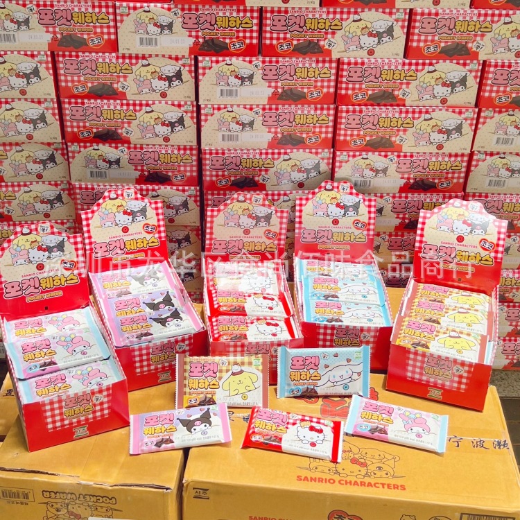 韩国进口西洲三丽鸥卡通混装巧克力味威化饼干零食16.6g 21包一盒
