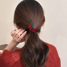 高级感红色小马发绳女新年合金头绳高弹力酒红珠珠皮筋扎马尾发饰