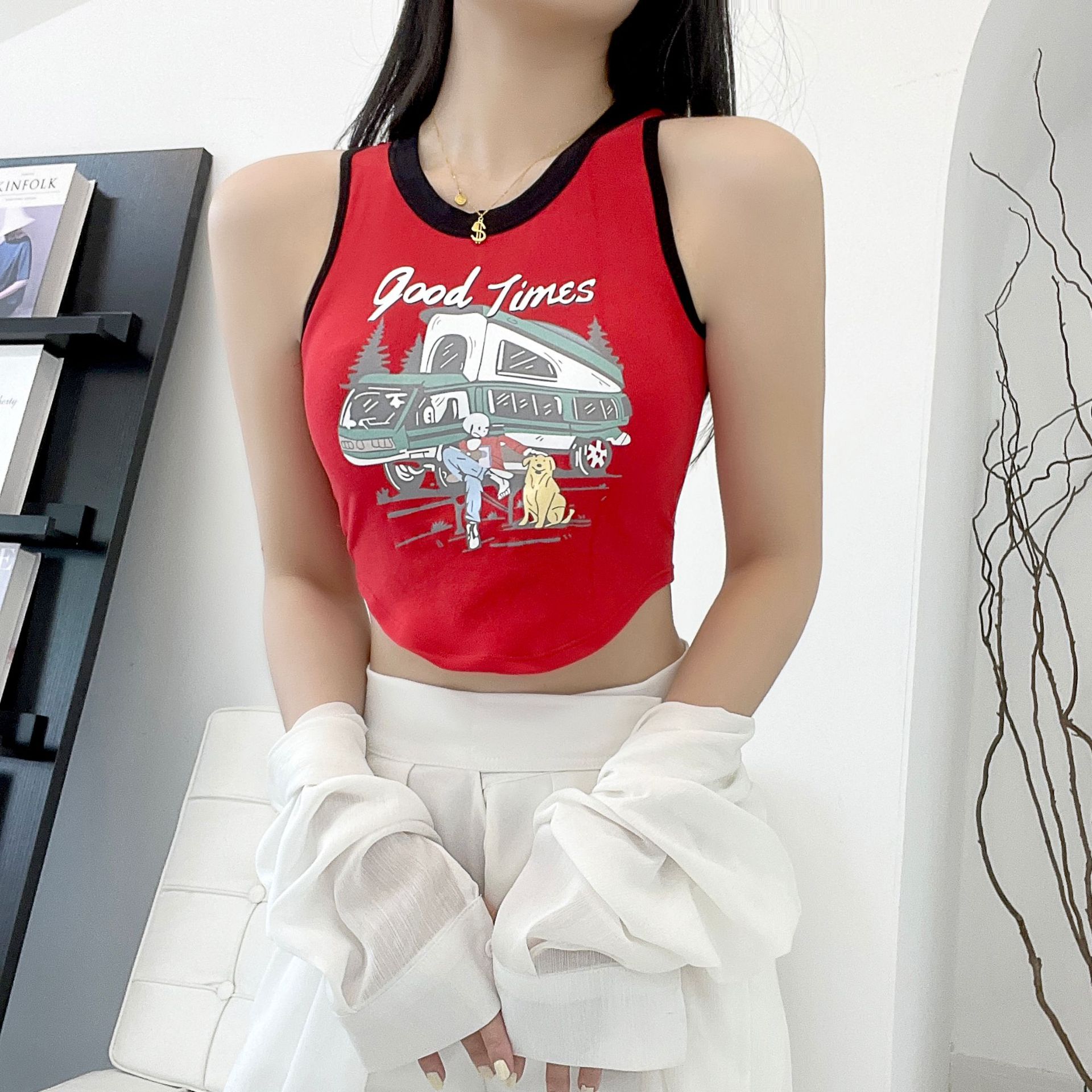 Primavera y verano carta de impresión camisola desgaste exterior de las mujeres belleza ropa interior desgaste interior sexy chica caliente recortada top