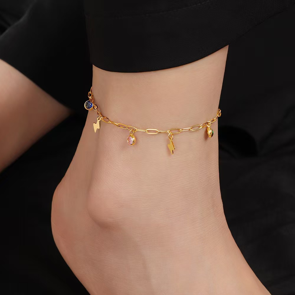 Personalidad transfronteriza de moda de acero inoxidable color dopamina zircon relámpago pequeño colgante joyas de tobillas nicho mujer joyas de pie