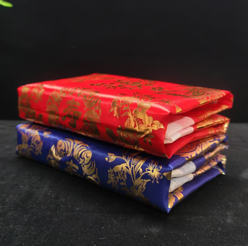 Halloween Festival Large Luxury Dragon and Phoenix Quilt Three-Piece Set Fabric Quilted Quilt Mattress Pillow October 1St Sacrifice