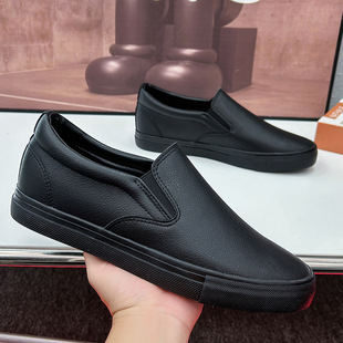 ����Ь�W��С��Ь��H���Ь�ļ����e��ʿ���Q�羳һ�_����Ь��