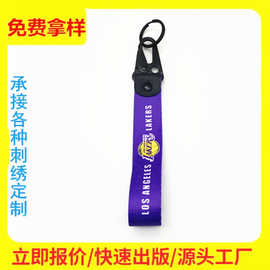 厂家直供湖人logo双面热转印织带皮革鹰嘴钥匙扣绣花钥匙链小挂件