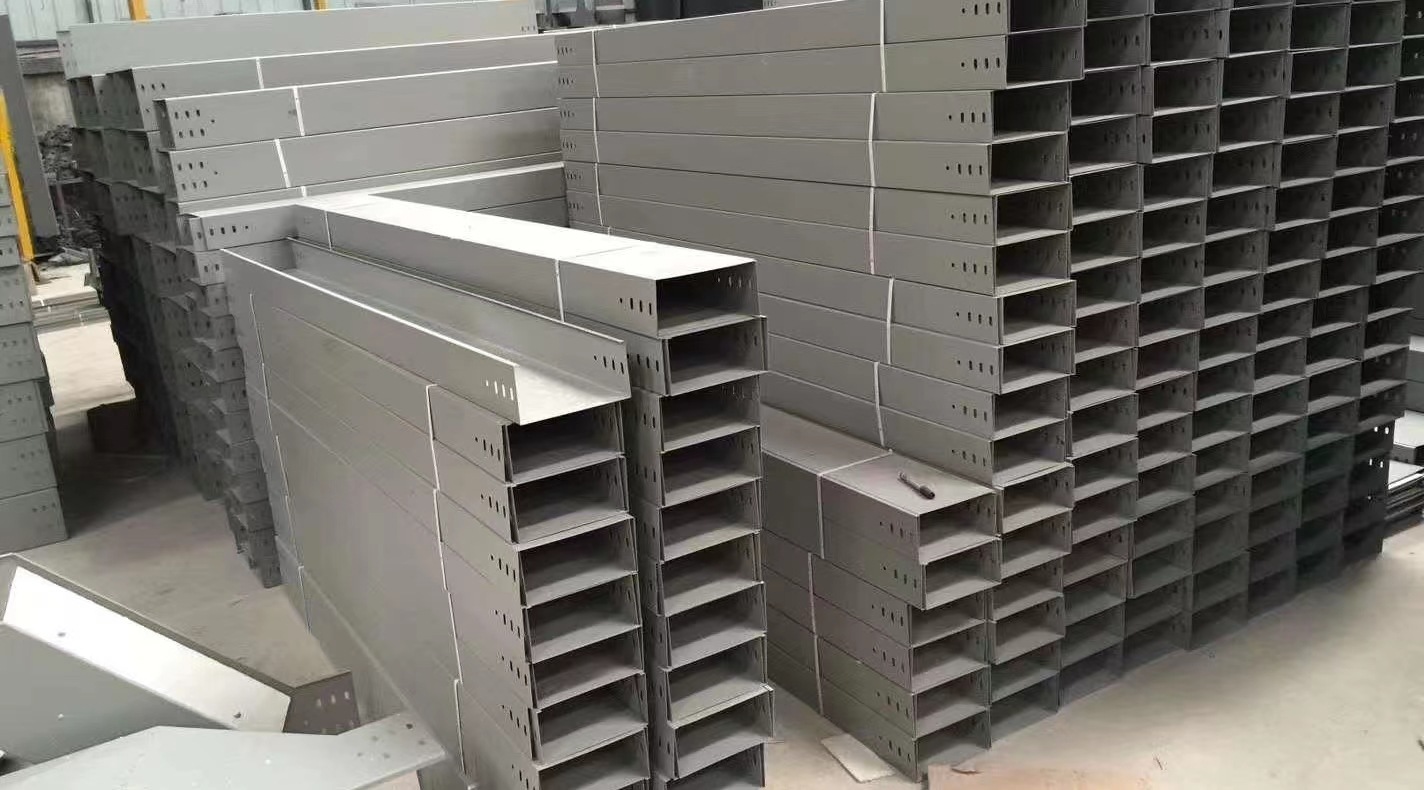 漳州批发喷塑防火烤漆桥架  镀锌电缆槽式梯式防火线槽厂家直销