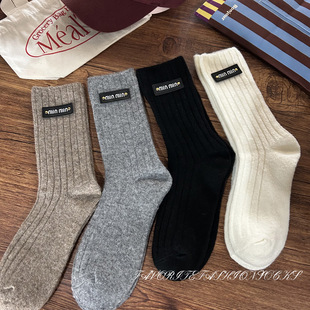 ��Ʒ��ɫ���sƤ����ĸ�r����������Ͳ�m��ë�q�ٴ�����n���Ʒ�m