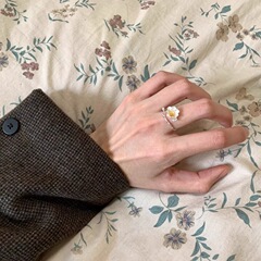 新中国式のベゴニアの花の指輪の女性の大衆の清冷感の調整ができます。