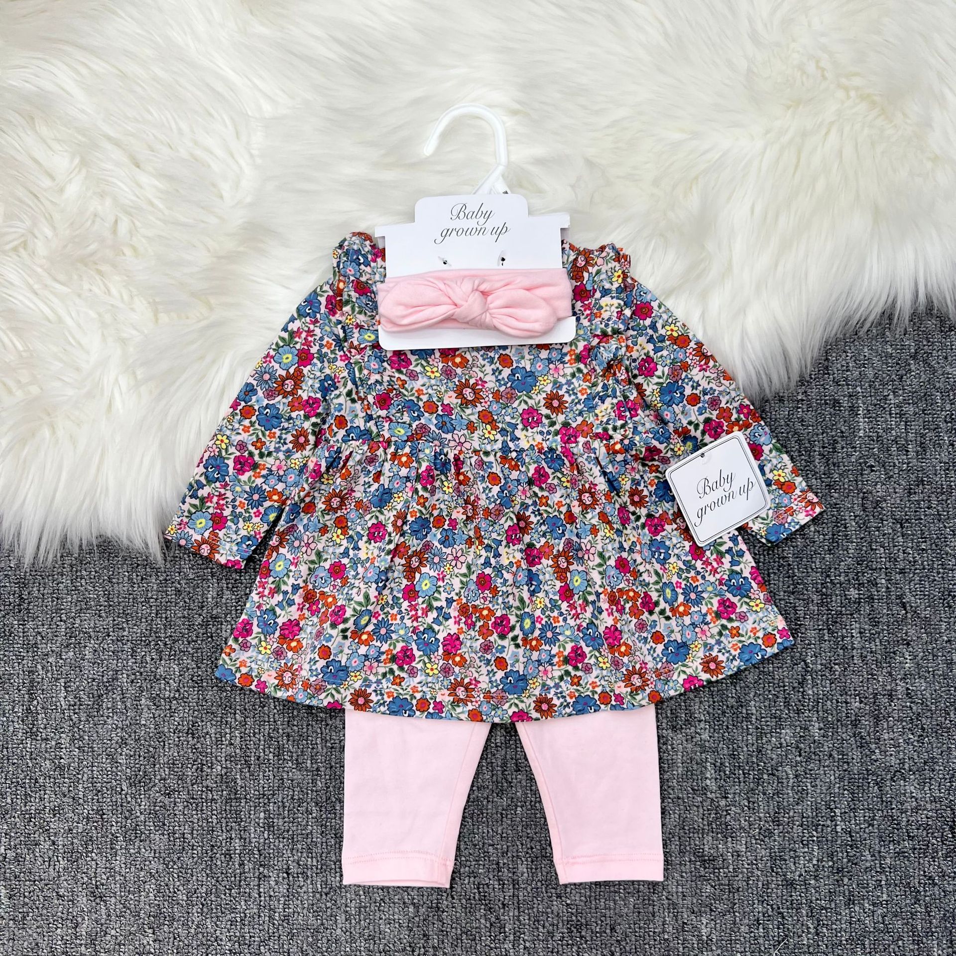 Primavera y otoño niñas falda de flores trituradas tres piezas de algodón puro ropa de muñeca de encaje bebé ropa de raspaje
