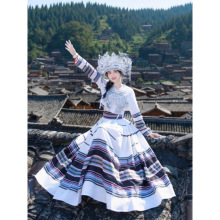 2025新款苗族服装旅拍民族苗疆少女贵州少数民族土家族写真摄影服