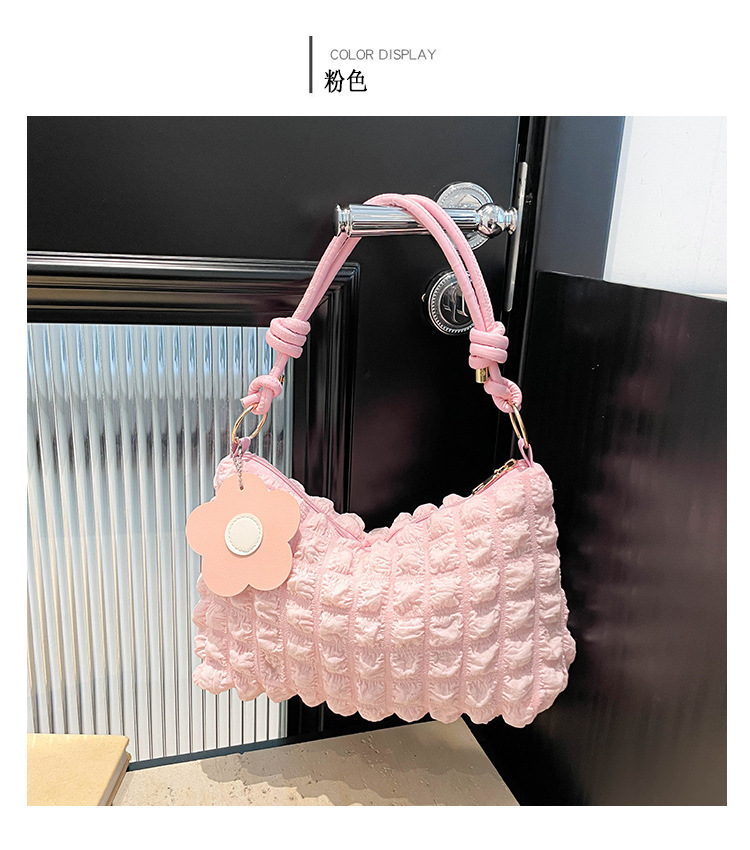 Bolso casual coreano de moda de gran capacidad plisada 2025 primavera nuevo estilo estilo estilo occidental bolso de axila de un solo hombro bolso de nube bolso femenino