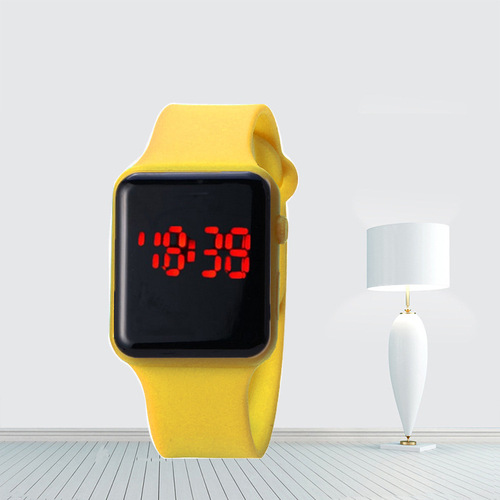 Shenzhen Bestselling Fashion Square LED Watch Dial for Men and Women, Students, Simple and Elegant Creative Design