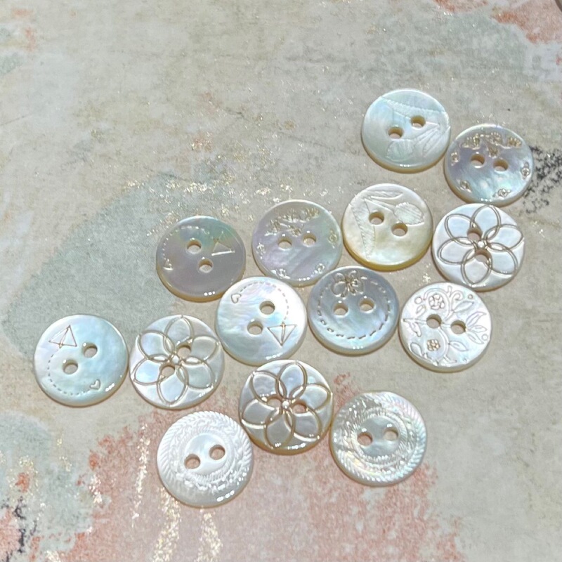 Natural Shell Button White Butterfly Shell Tulip Butterfly Rose Shell Button White Butterfly Shirt Button Laser Two Eyes