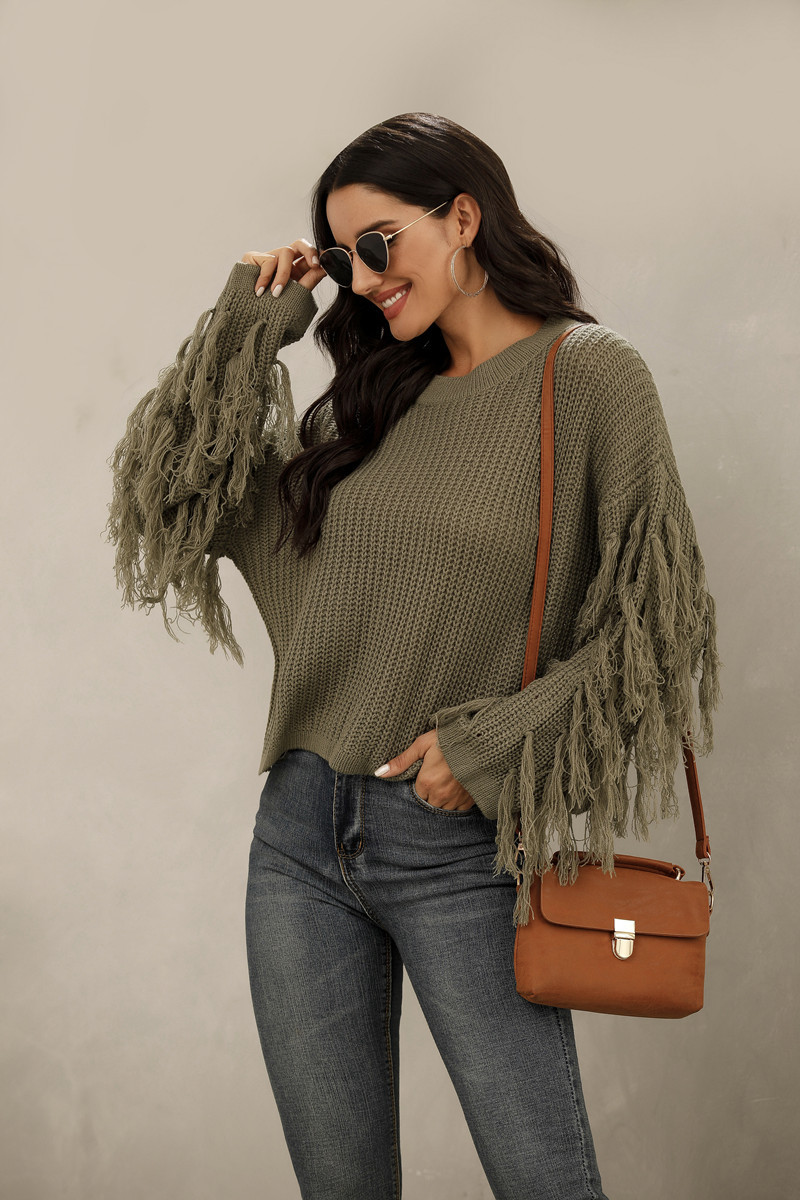 2021跨境新款圓領(lǐng)寬松型時尚長袖帶流蘇毛衣女裝