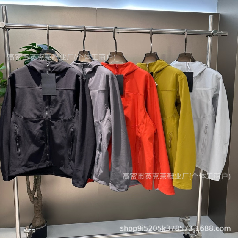 鸟家同款GAMMA伽马系列软壳冲锋衣防风保暖户外连帽抓绒外套男 女|undefined