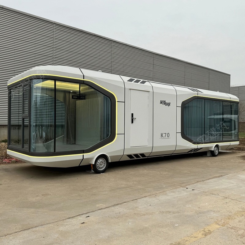 cápsula espacial ensamblada móvil, cápsula de alojamiento residencial móvil, cápsula de transporte con ruedas, hotel de cápsula espacial