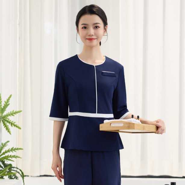 Navy blue top + navy blue pants